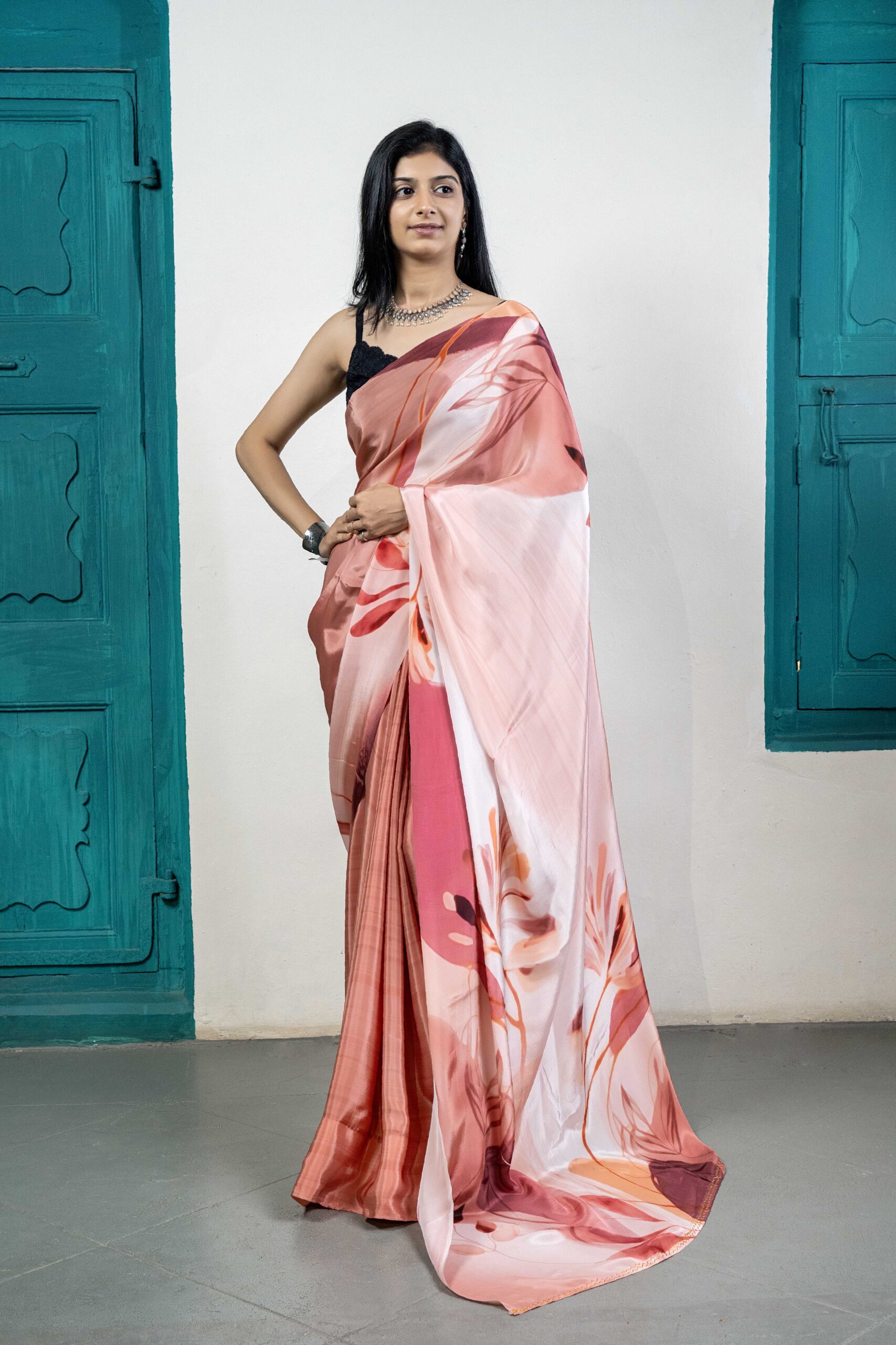 Florosia Flamingo crepe saree - Image 3